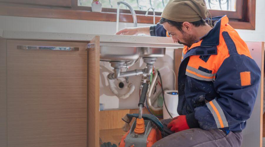 Local water heater installation in Prairie Home, MO
